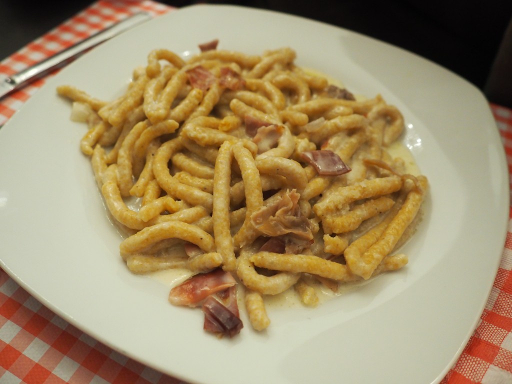 Passatelli panna & speck